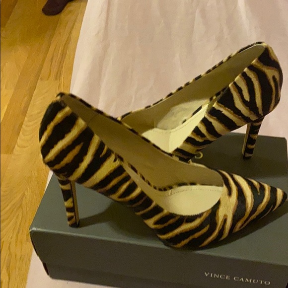 Vince Camuto Shoes - Vince Camuto